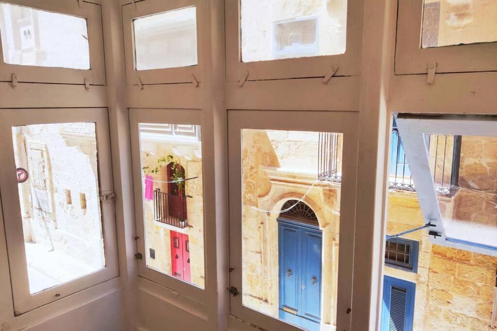Superbly Located Cosy 2-Bedroom Apartment Valletta Dış mekan fotoğraf